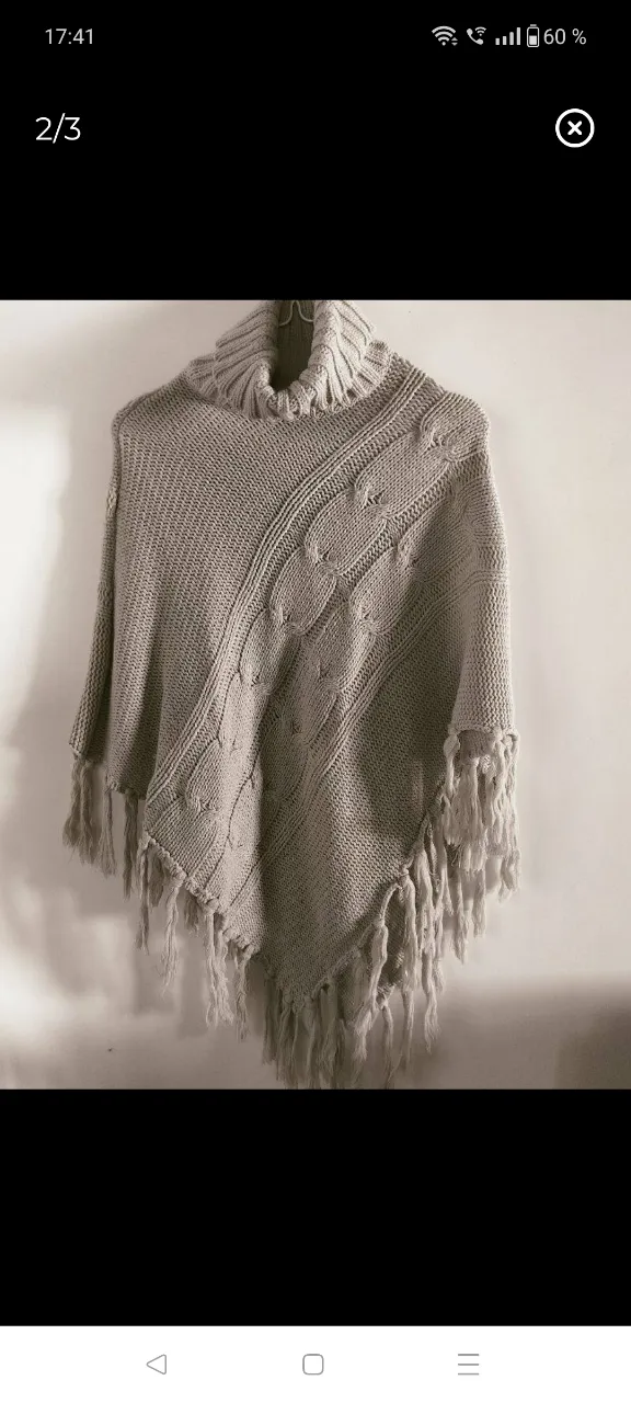 Poncho A ≠ - Vista 2