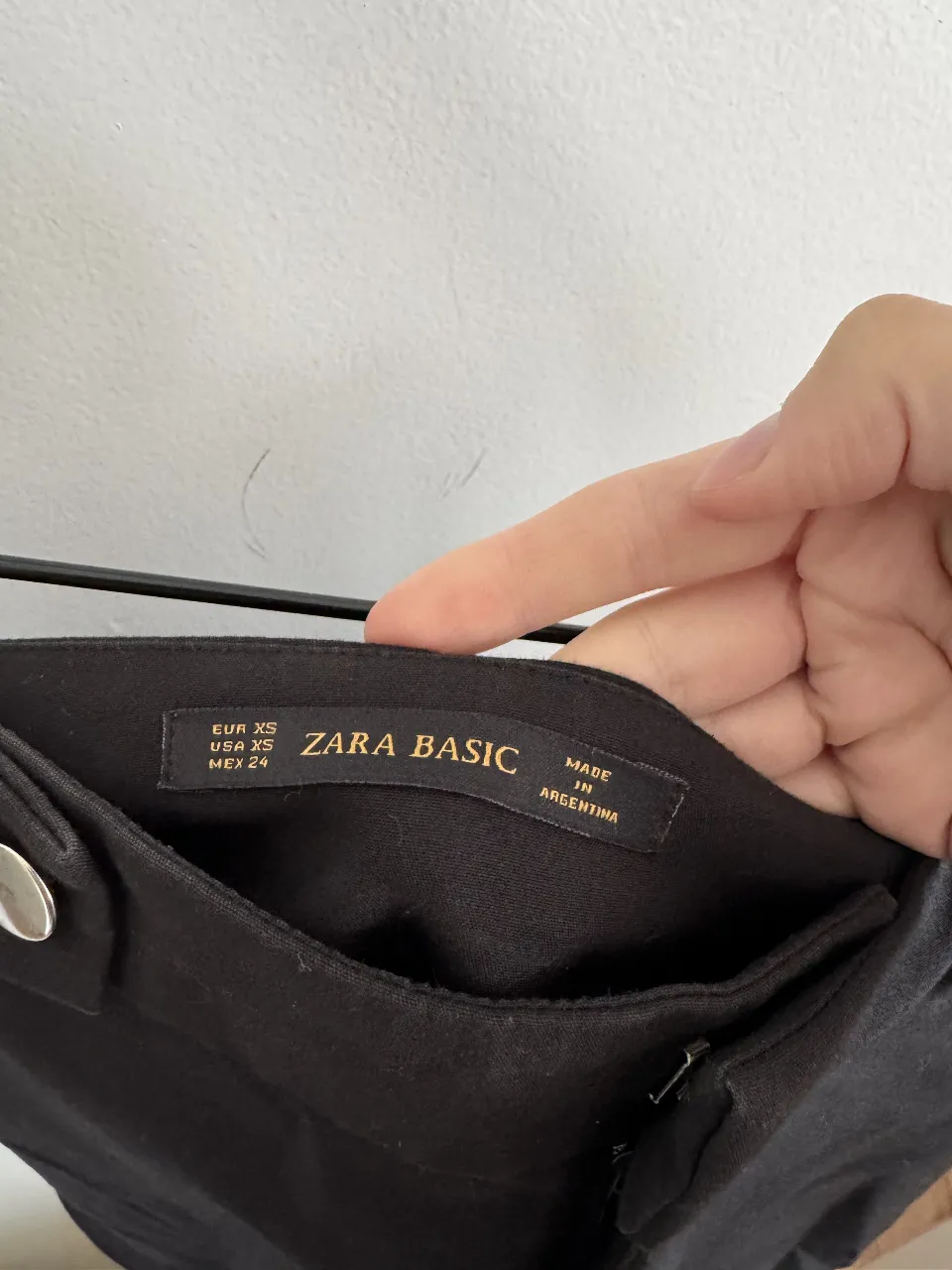 Short Zara Basic - Vista 3