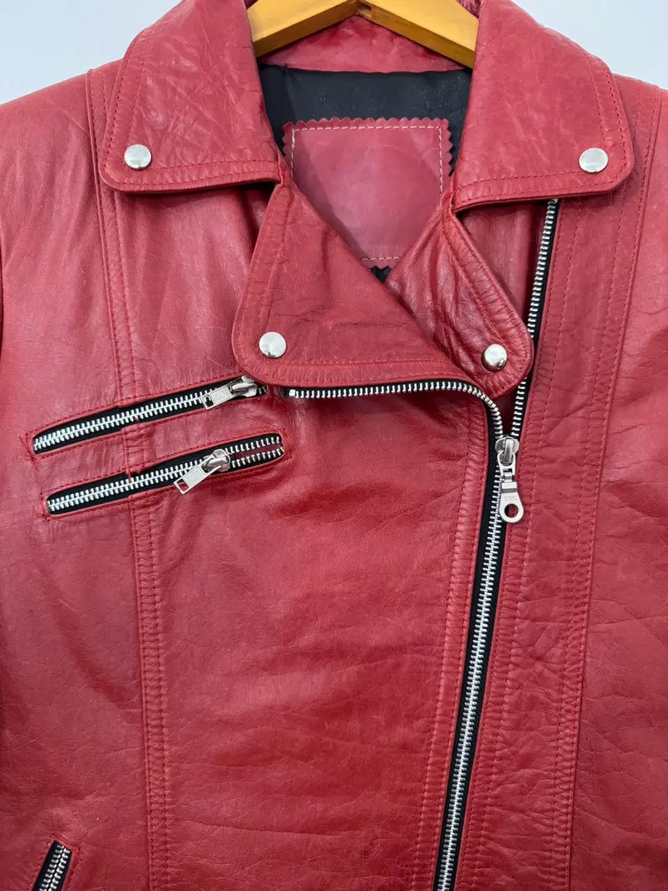 Campera Otra - Vista 2
