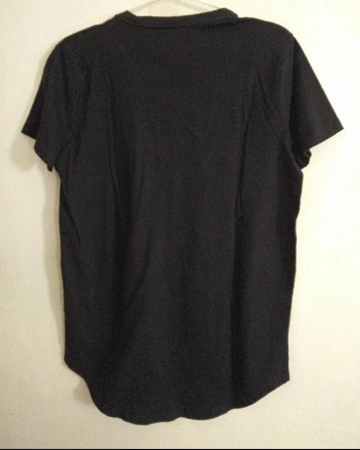 Remera Hollister - Vista 3