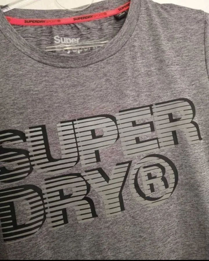 Remera Superdry - Vista 2