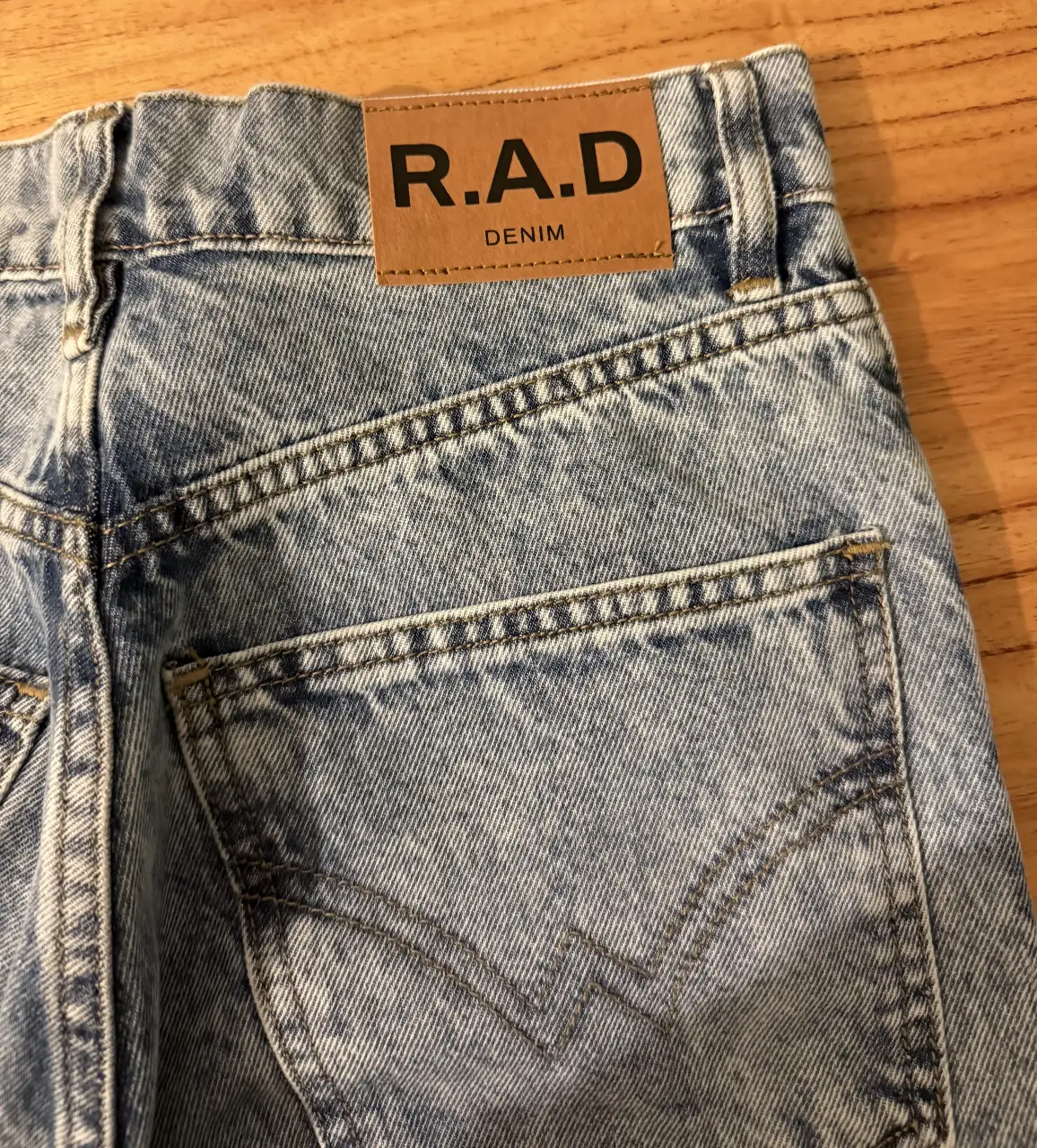 Jean R.A.D - Vista 2