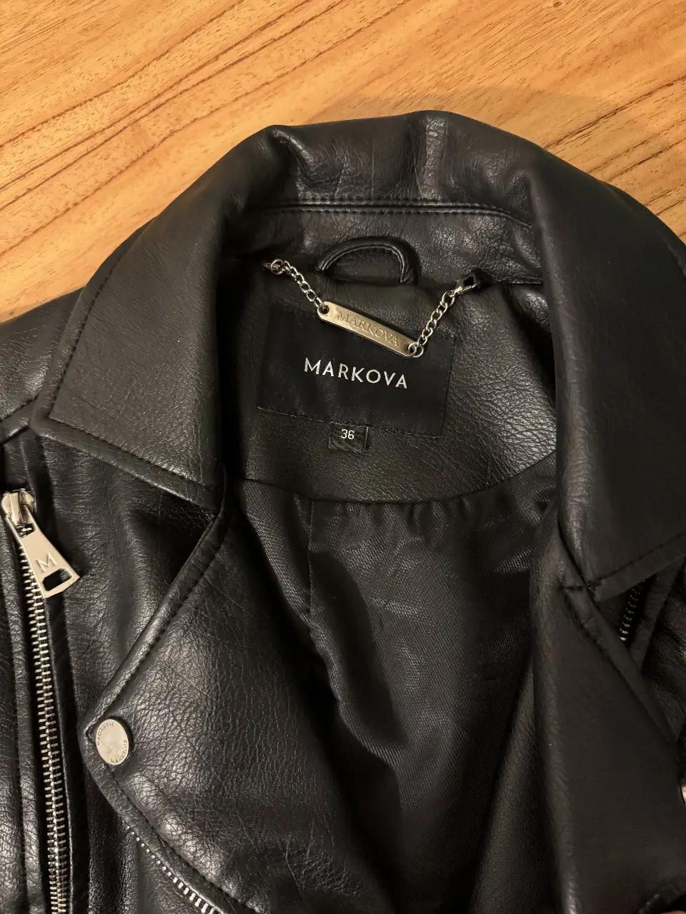 Campera Markova - Vista 2