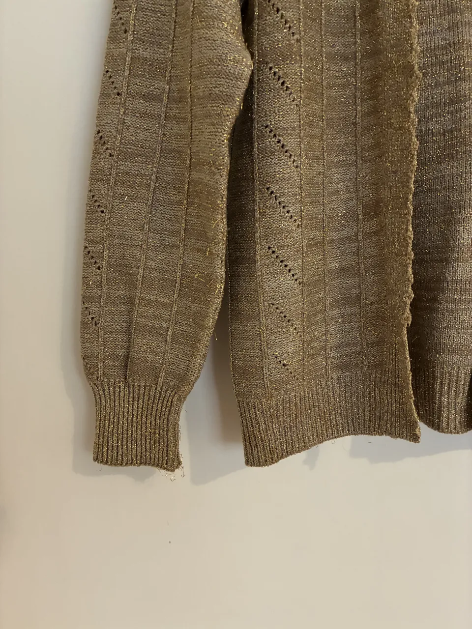 Cardigan A ≠ - Vista 3