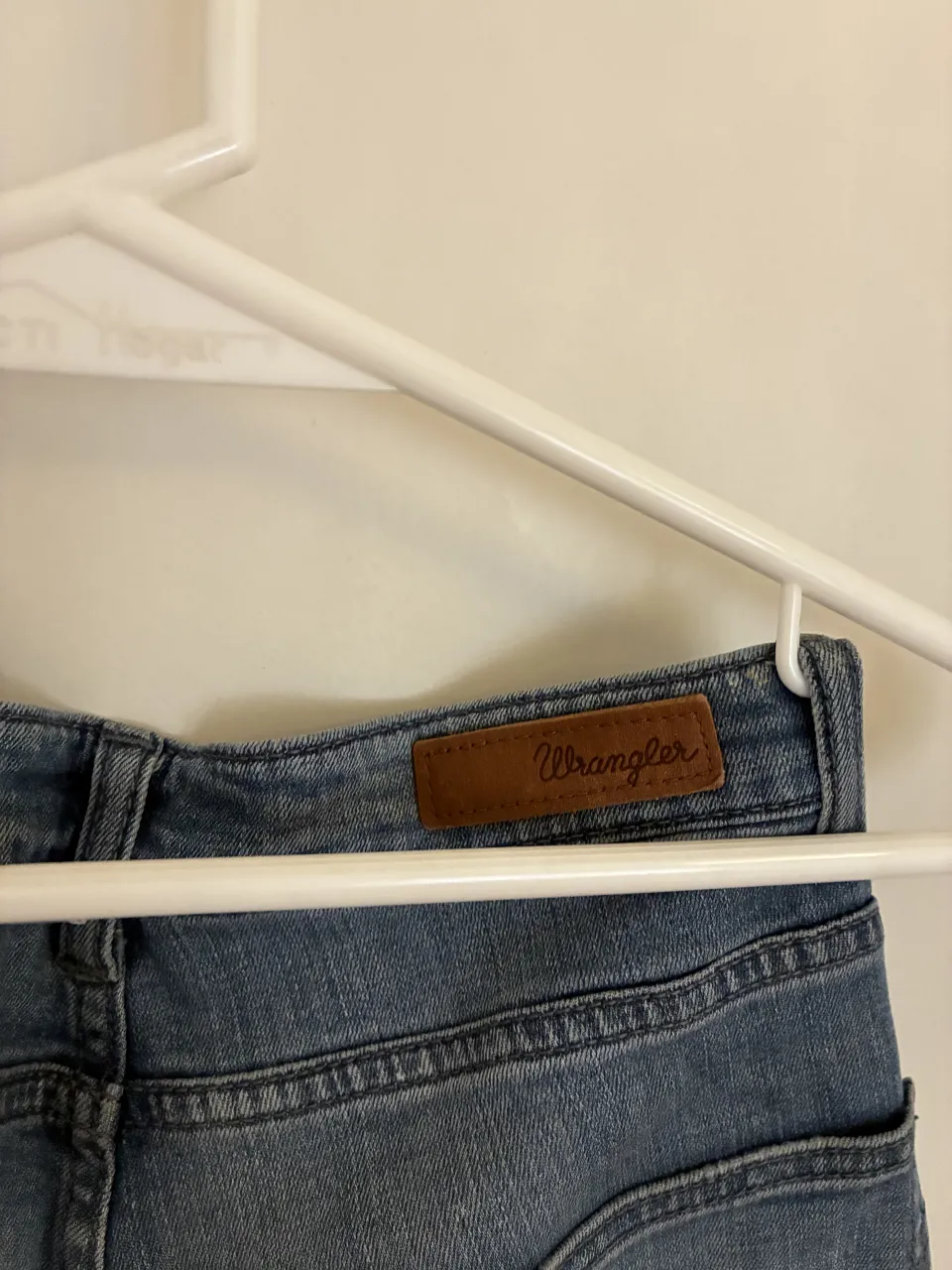 Jean Wrangler - Vista 4