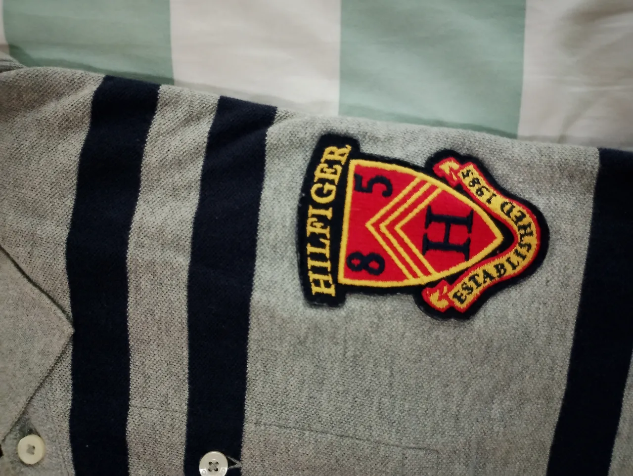 Remera Tommy Hilfiger - Vista 3