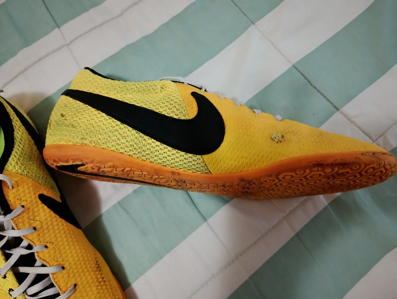 Botines Nike - Vista 2