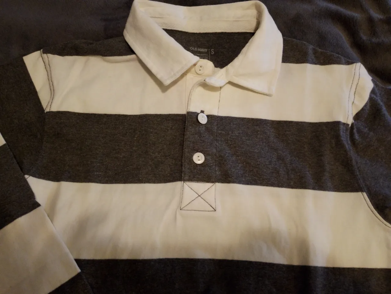 Buzo Old Navy - Vista 2