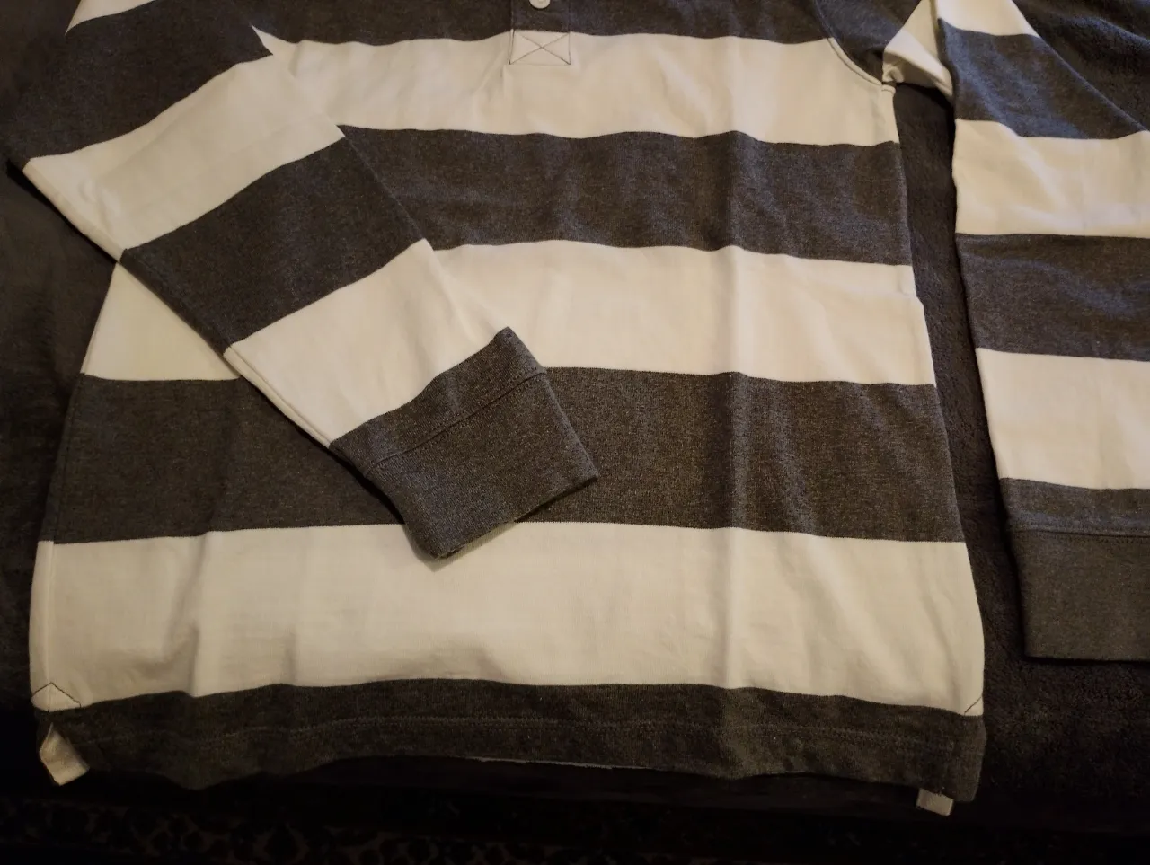 Buzo Old Navy - Vista 3