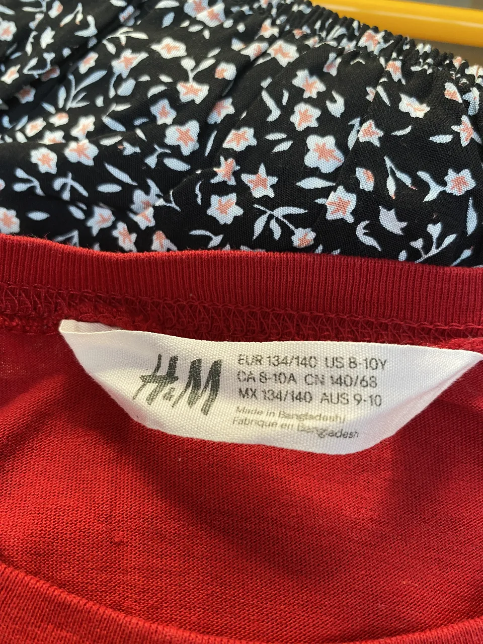 Remera H&M - Vista 3