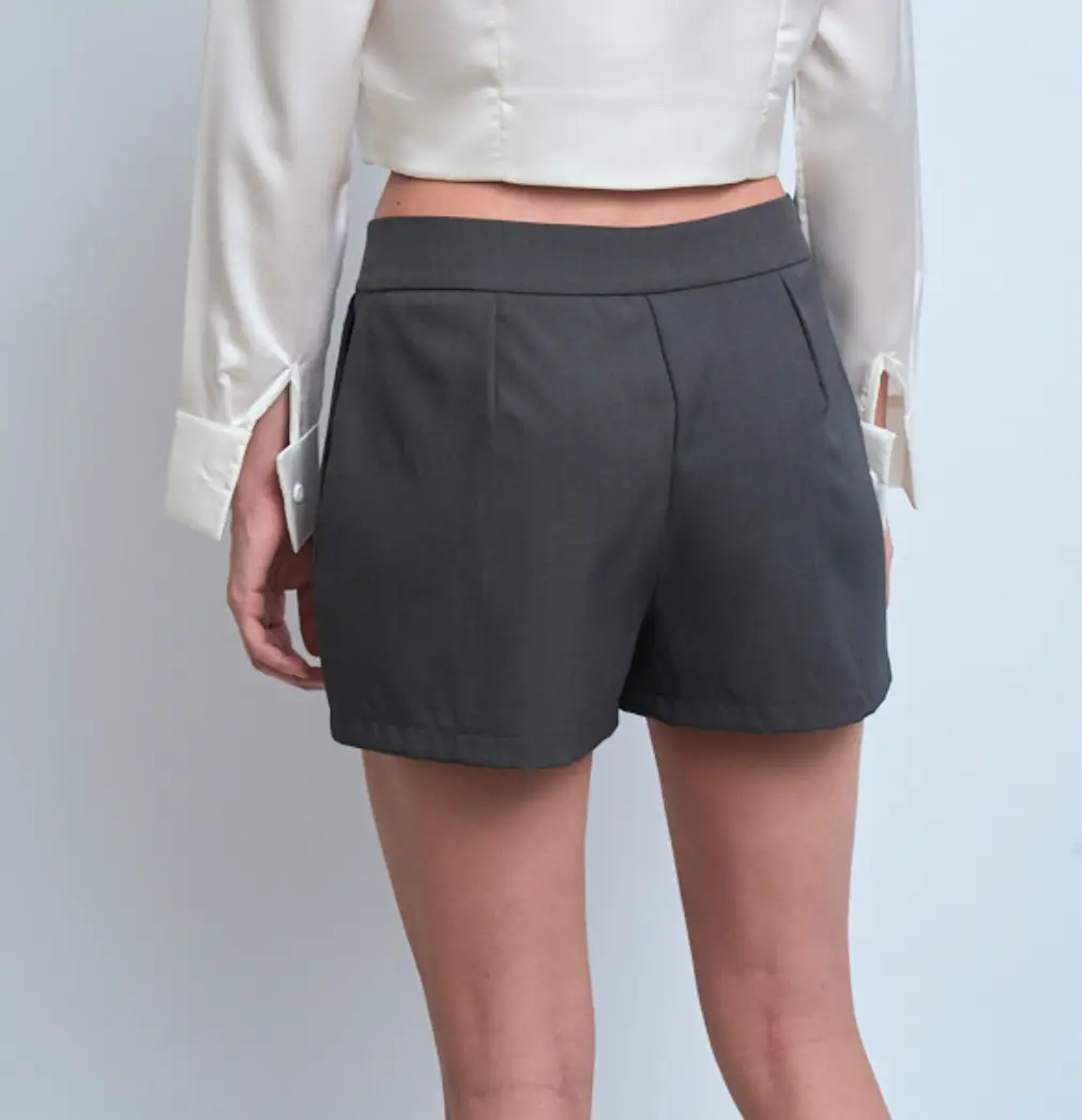 Short Sin marca - Vista 3
