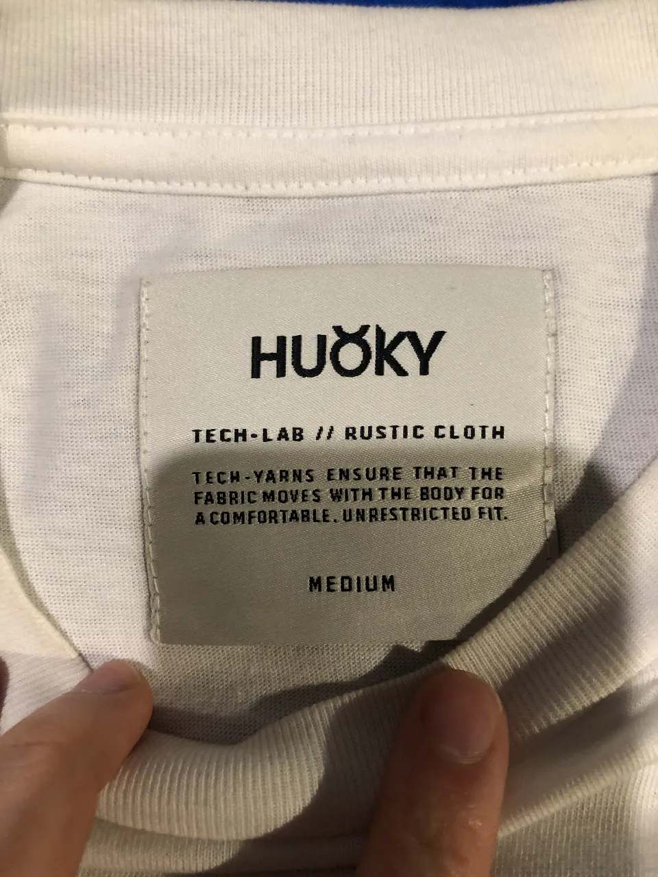 Remera Huoky - Vista 3