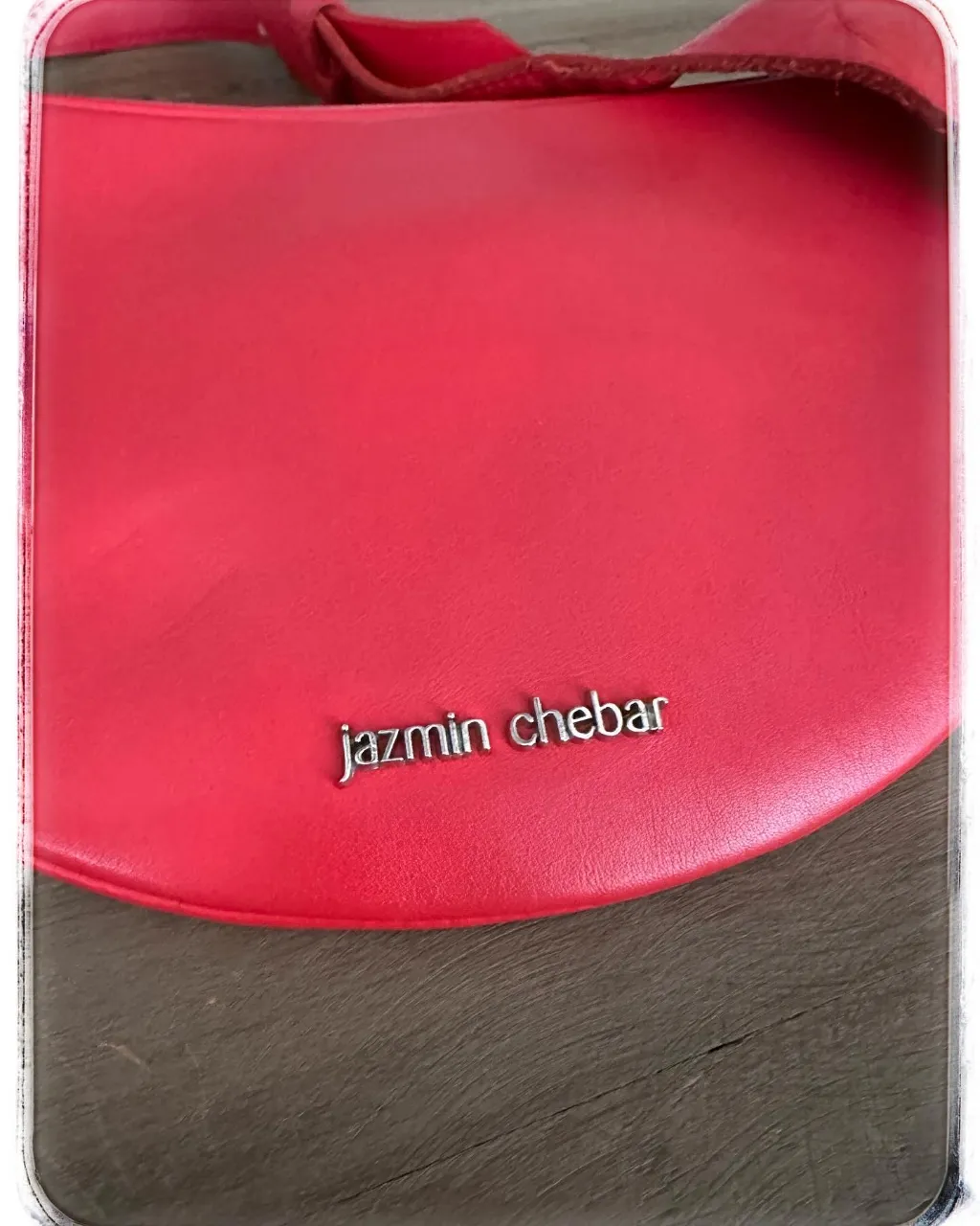 Riñonera Jazmín Chebar - Vista 2