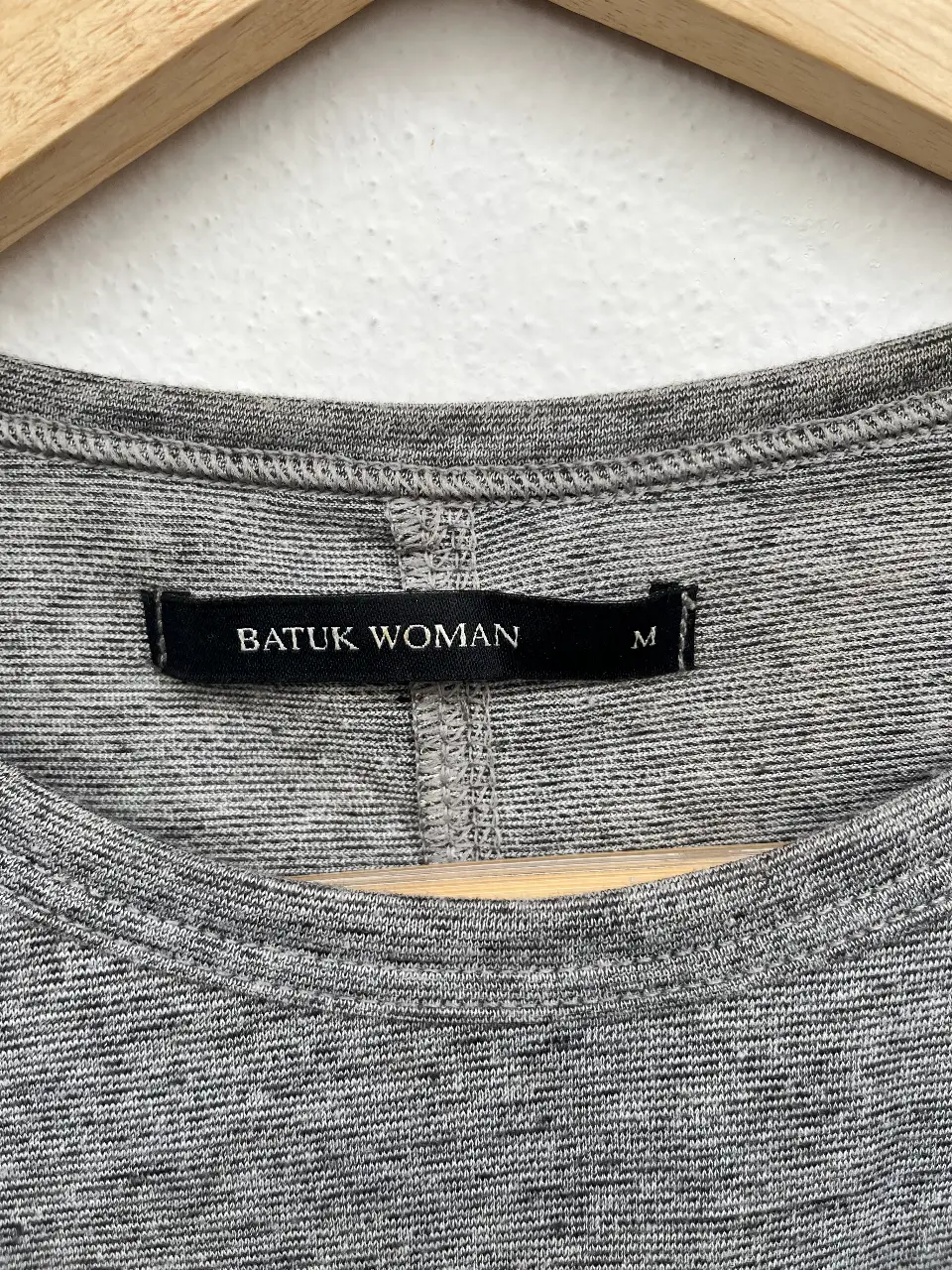 Remera BATUK WOMAN - Vista 2