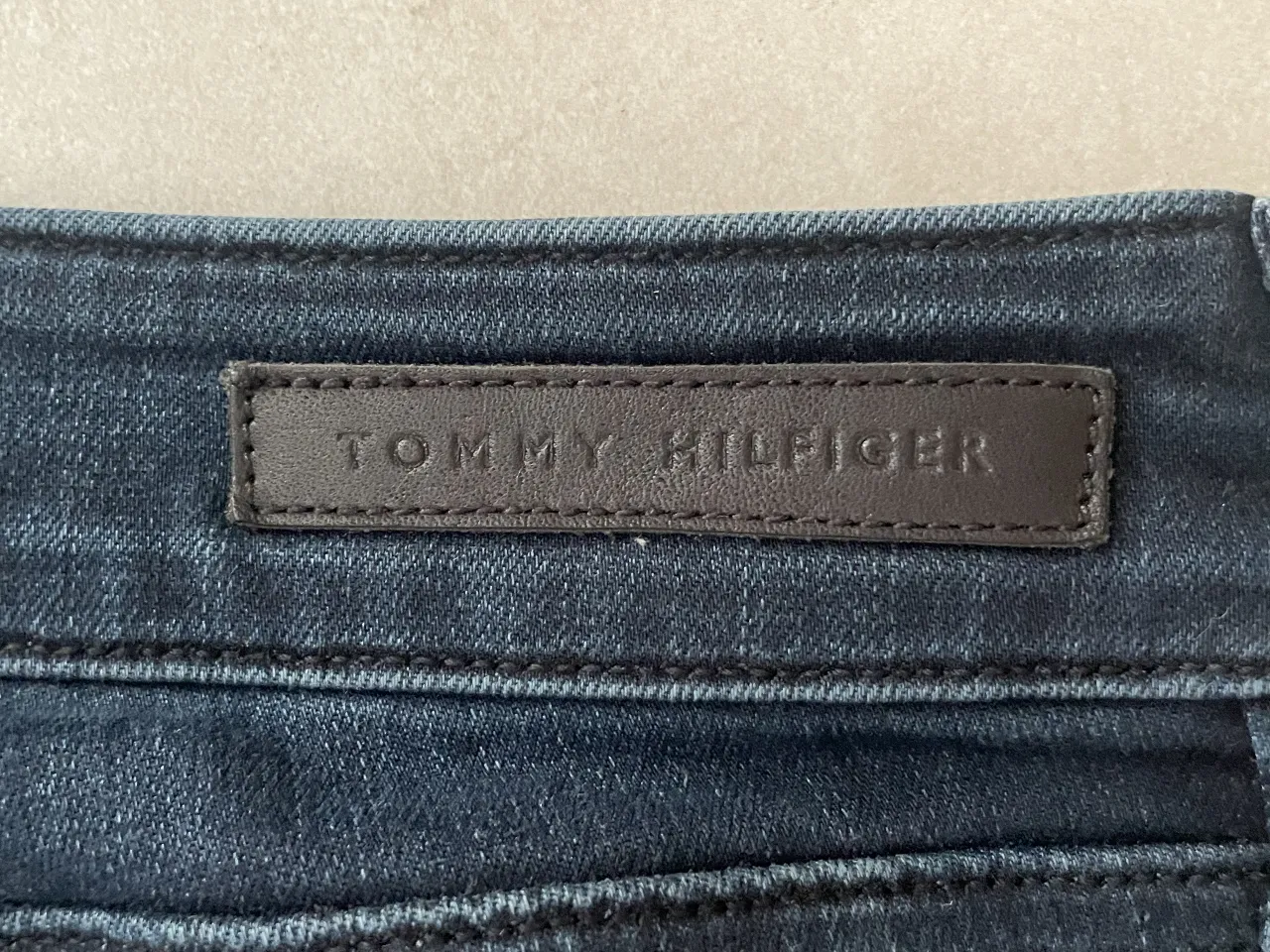 Jean Tommy Hilfiger - Vista 5