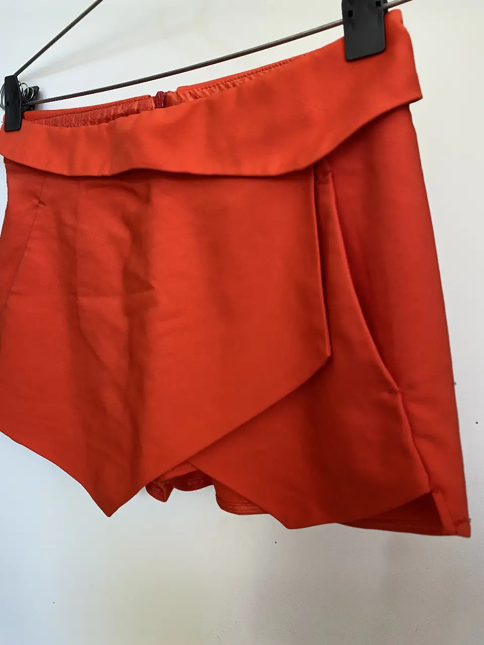 Short Zara Basic - Vista 2
