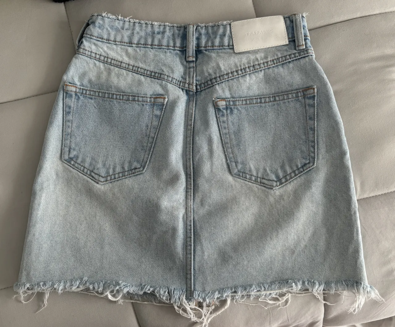 Minifalda Zara Trafaluc Collection - Vista 4