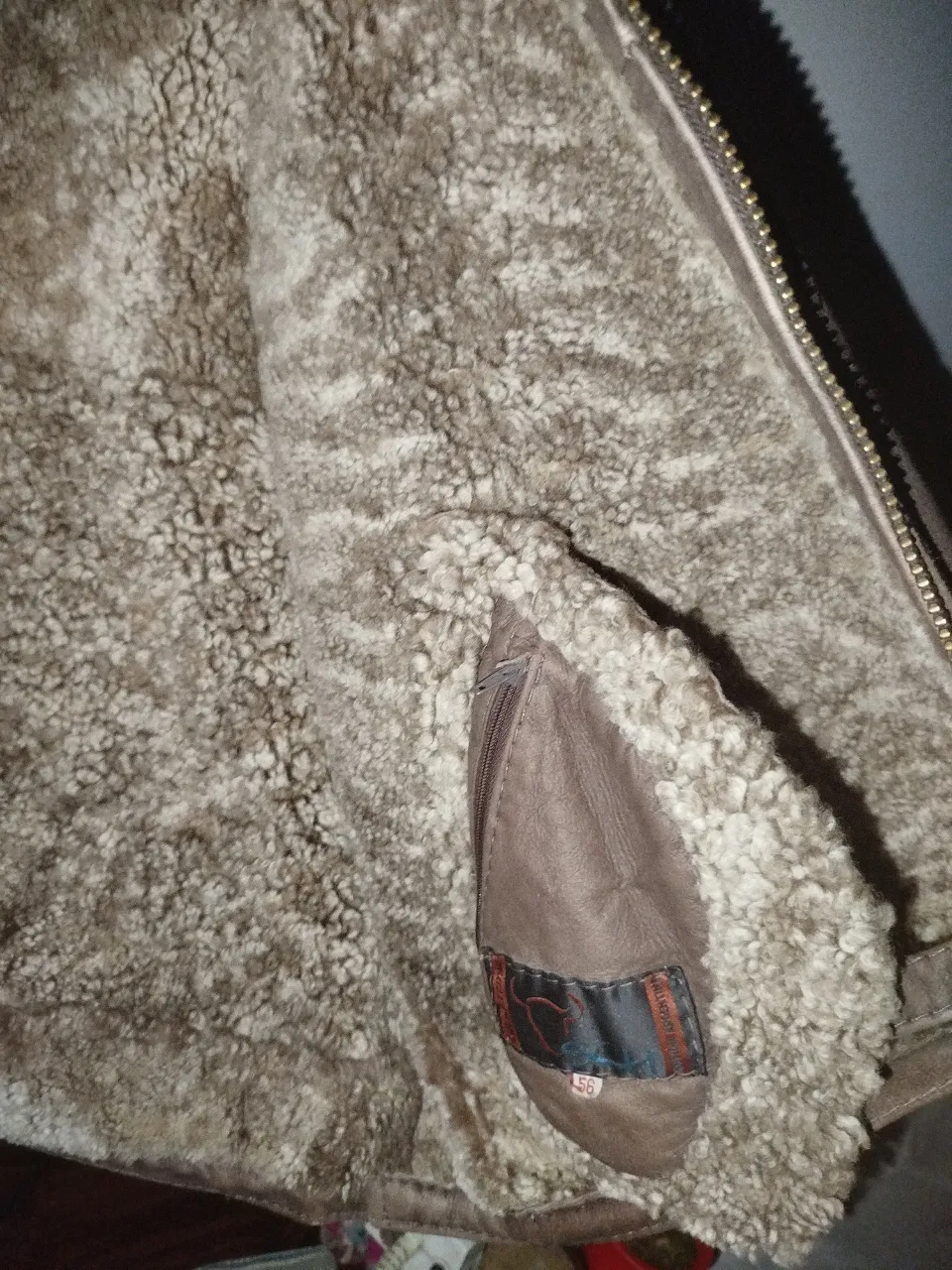 Campera Sch - Vista 6