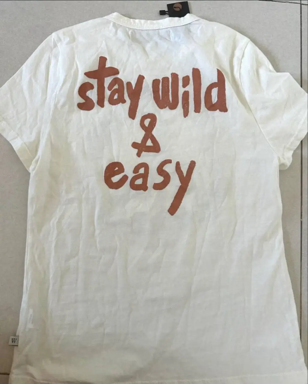 Remera Wanama - Vista 3