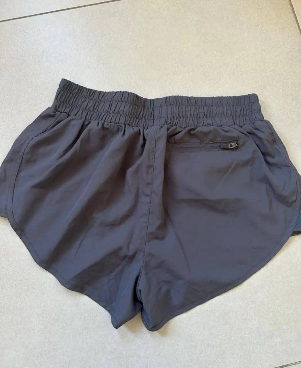 Short Forever 21 - Vista 3