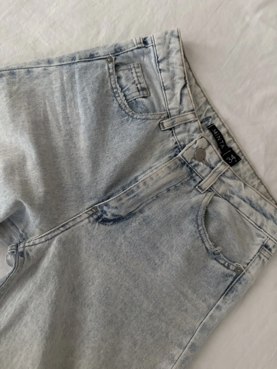 Jean Minta - Vista 4