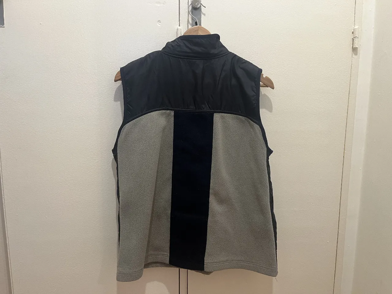 Chaleco GAP - Vista 3