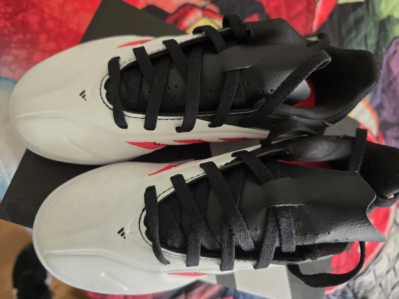 Botín de fútbol adidas - Vista 2