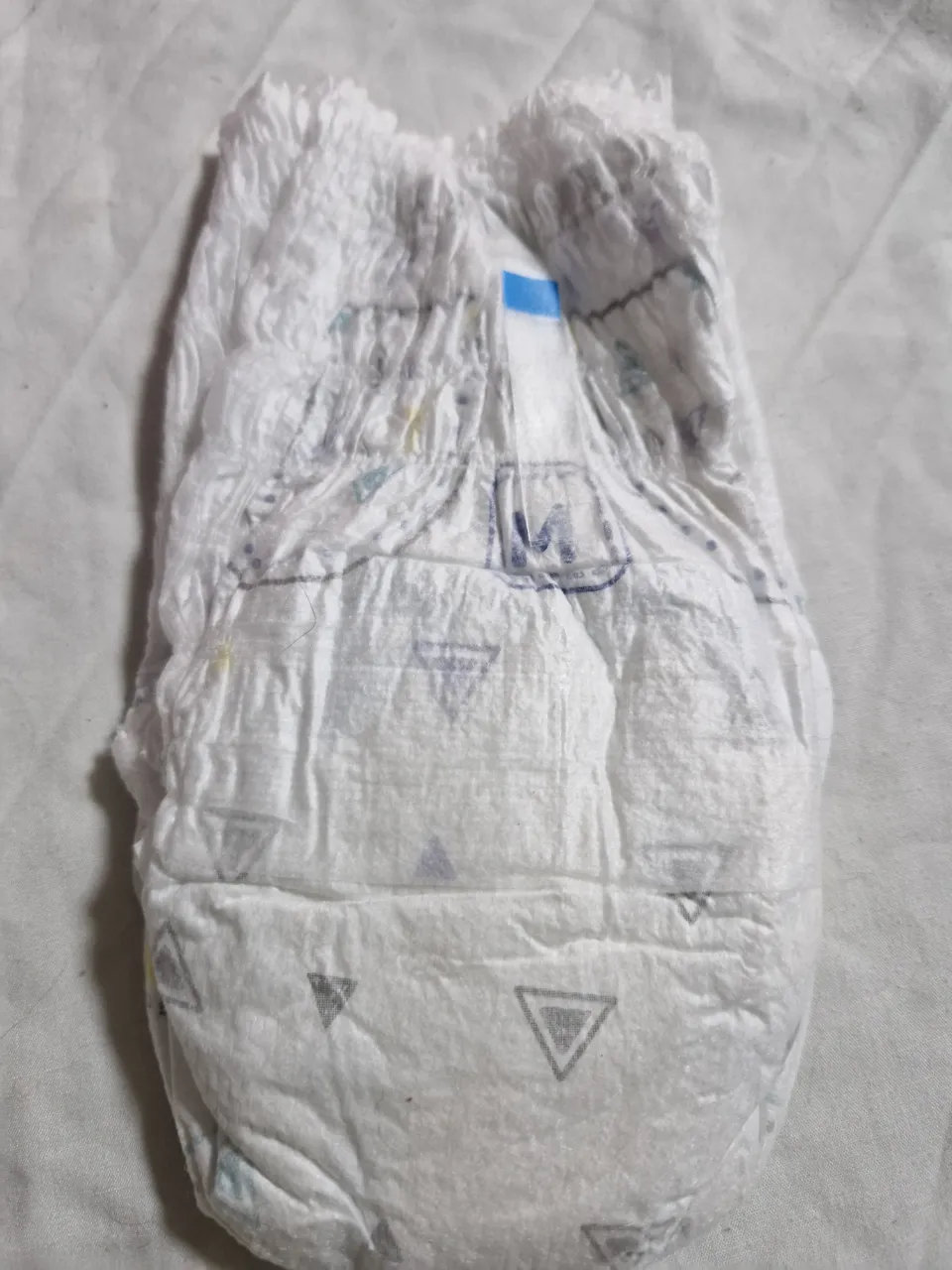 Pañales para bebé, talle M. Pack de pañales desechables, ideales para el cuidado y comodidad de tu bebé.(100 unidades) 