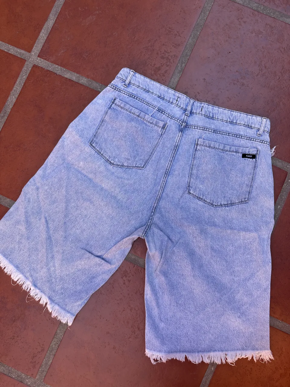 Bermuda Kamoo - Vista 3