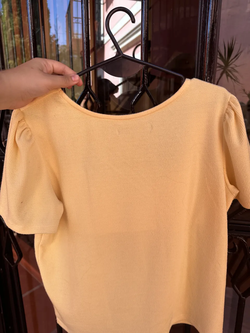 Remera Apricot - Vista 3