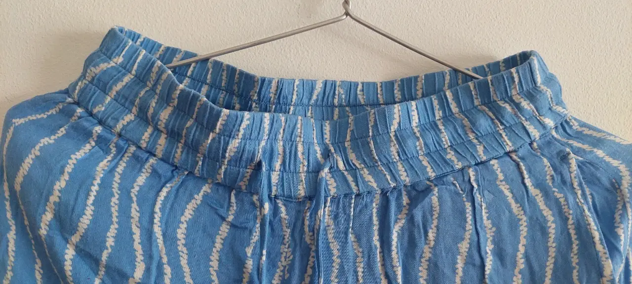 Pantalón Urban Outfitters - Vista 3
