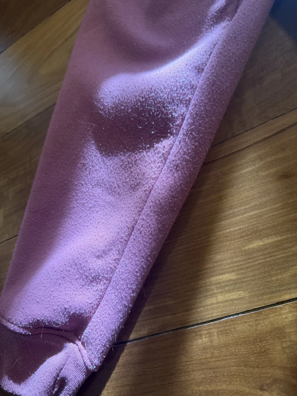 Buzo A ≠ - Vista 5