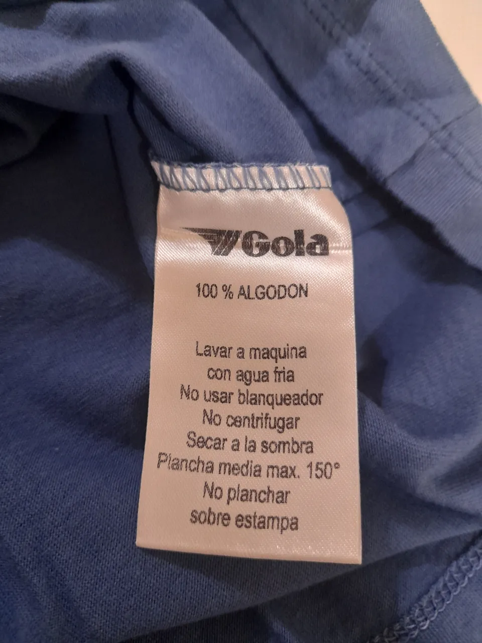Remera Gola - Vista 5