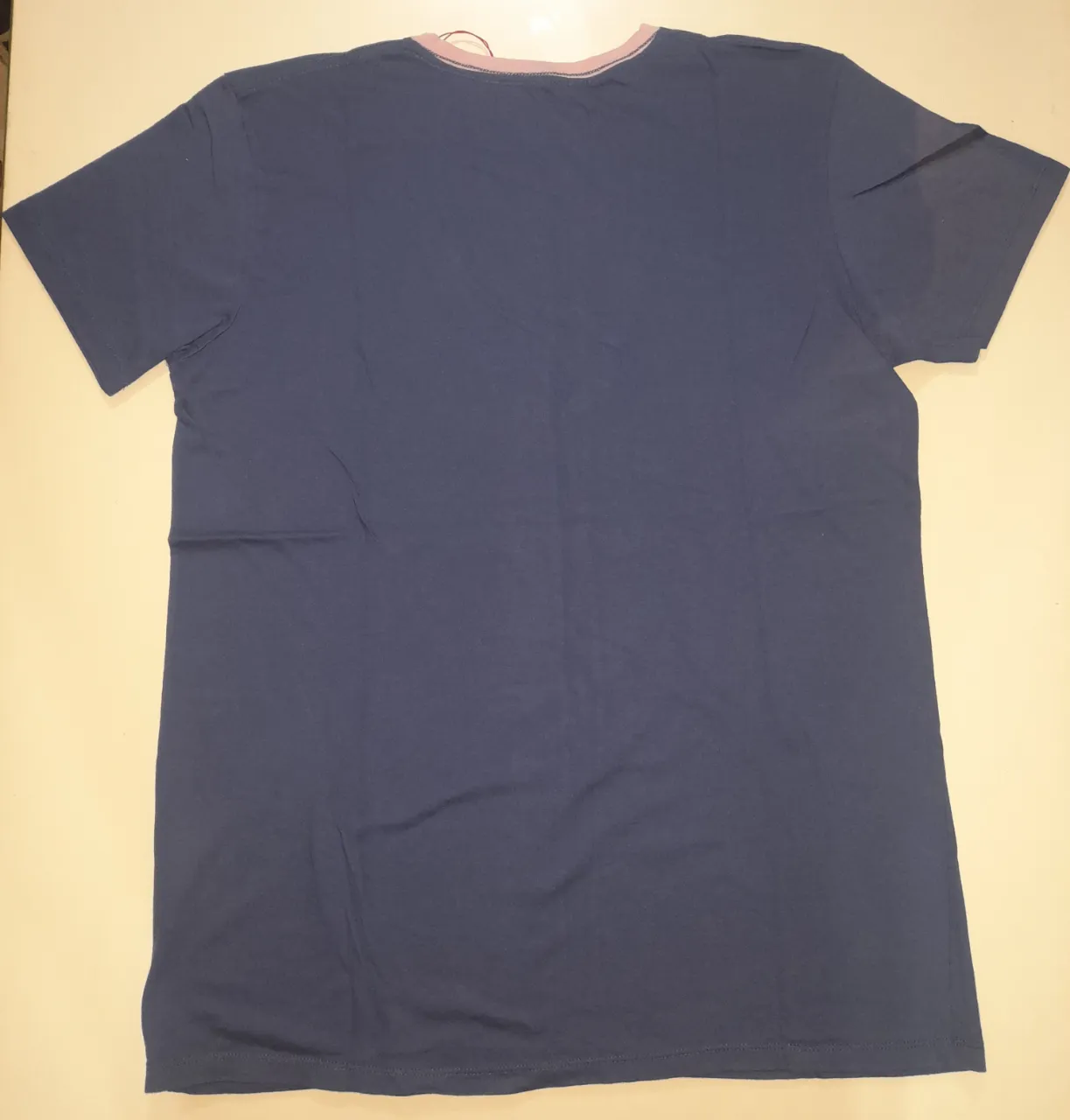Remera Gola - Vista 2