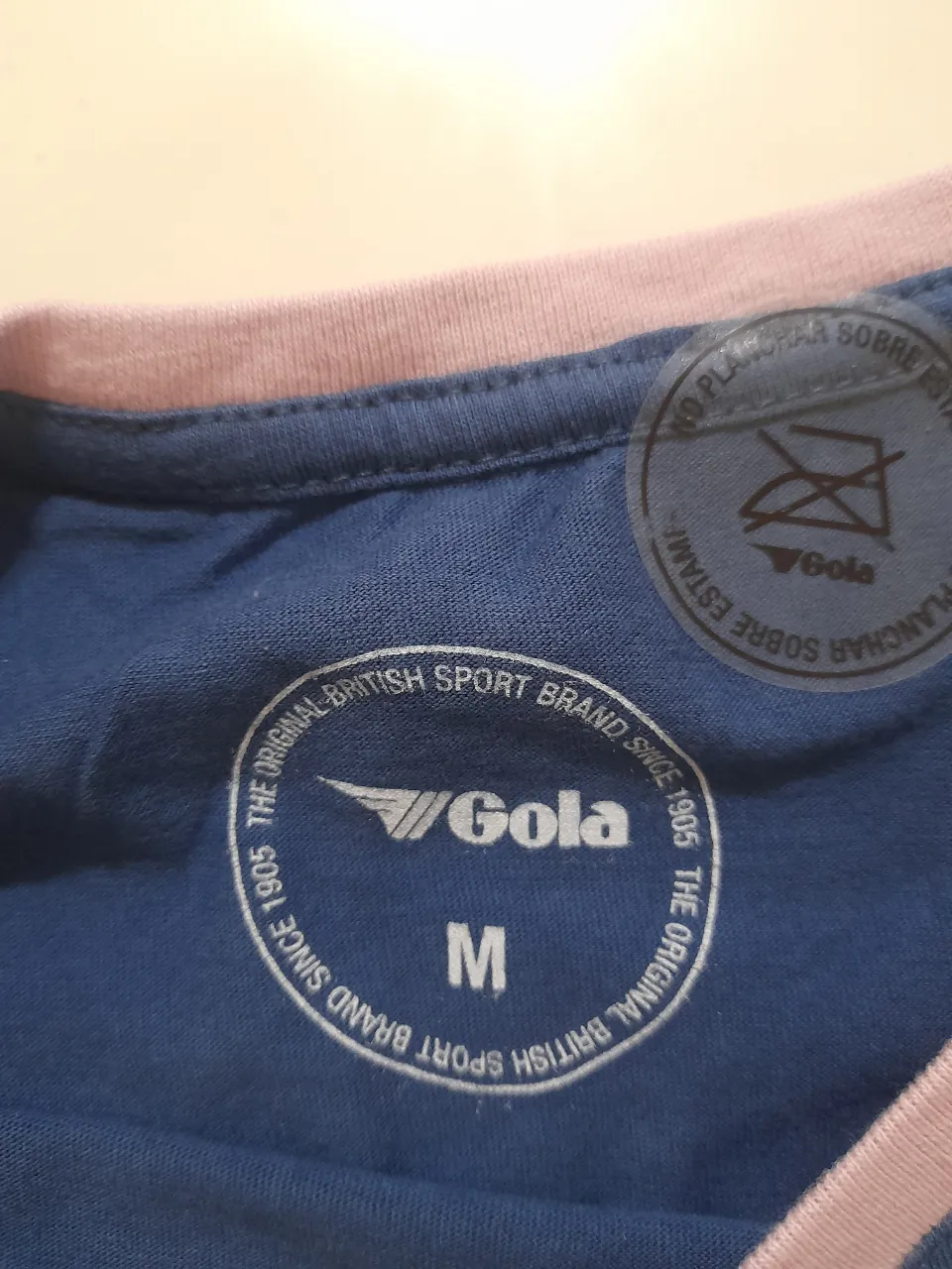 Remera Gola - Vista 4