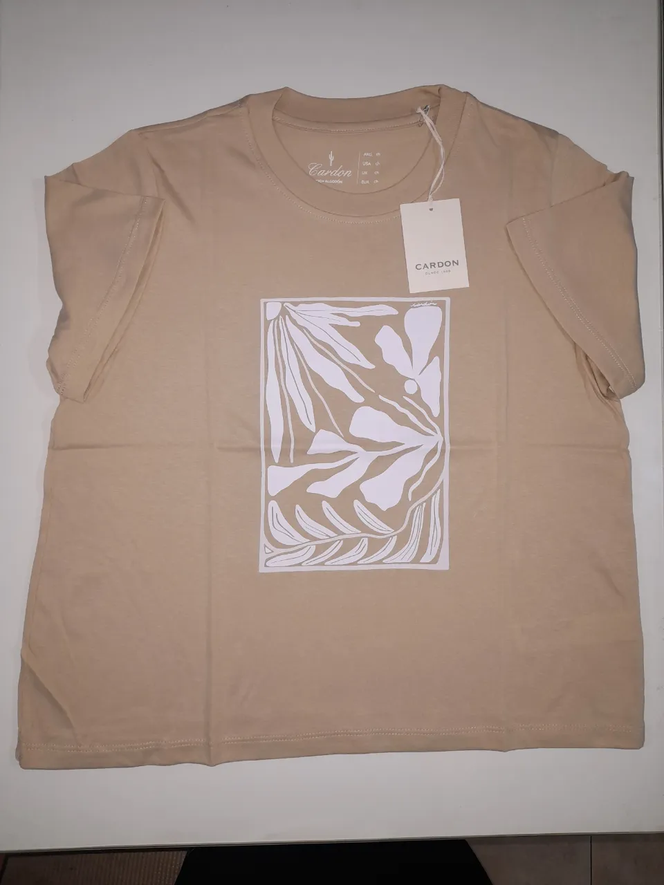 Remera Cardon - Vista 2