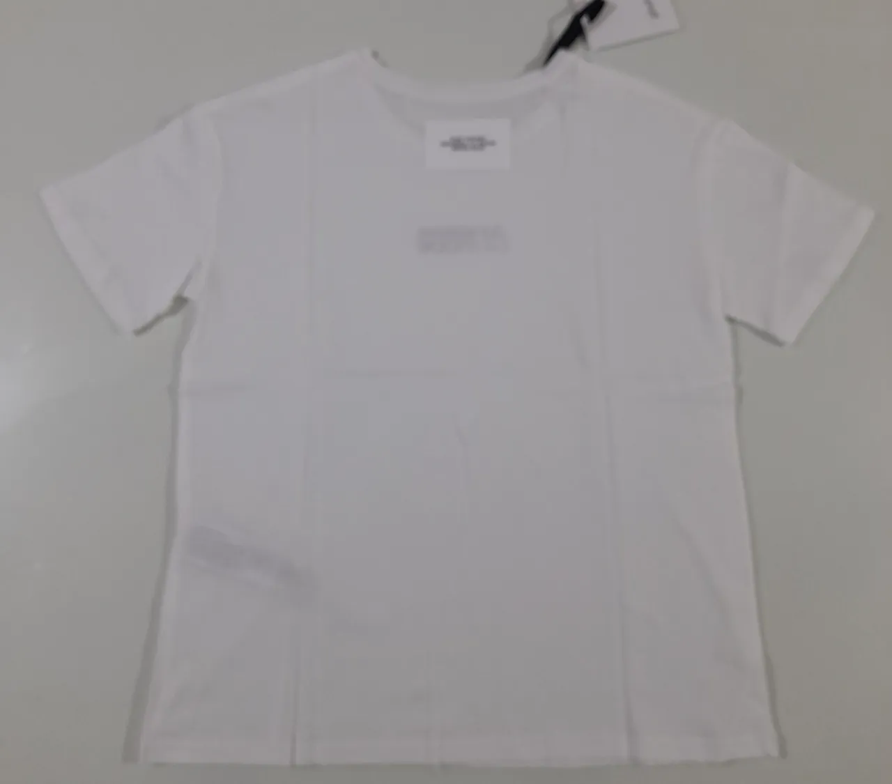 Remera Ginebra - Vista 2
