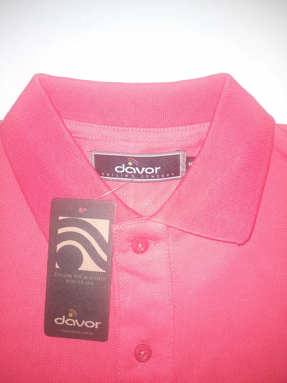 Remera Davor - Vista 3