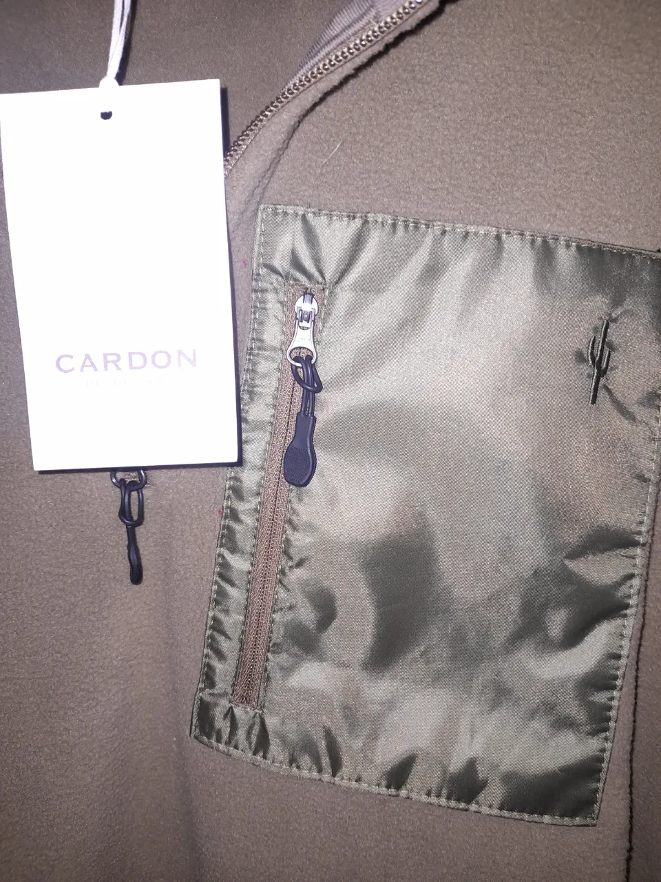 Buzo Cardon - Vista 3