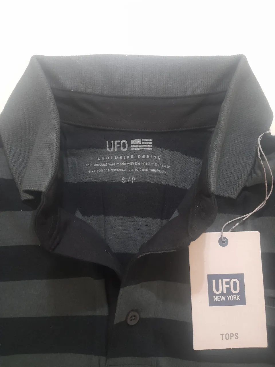 Remera UFO - Vista 3