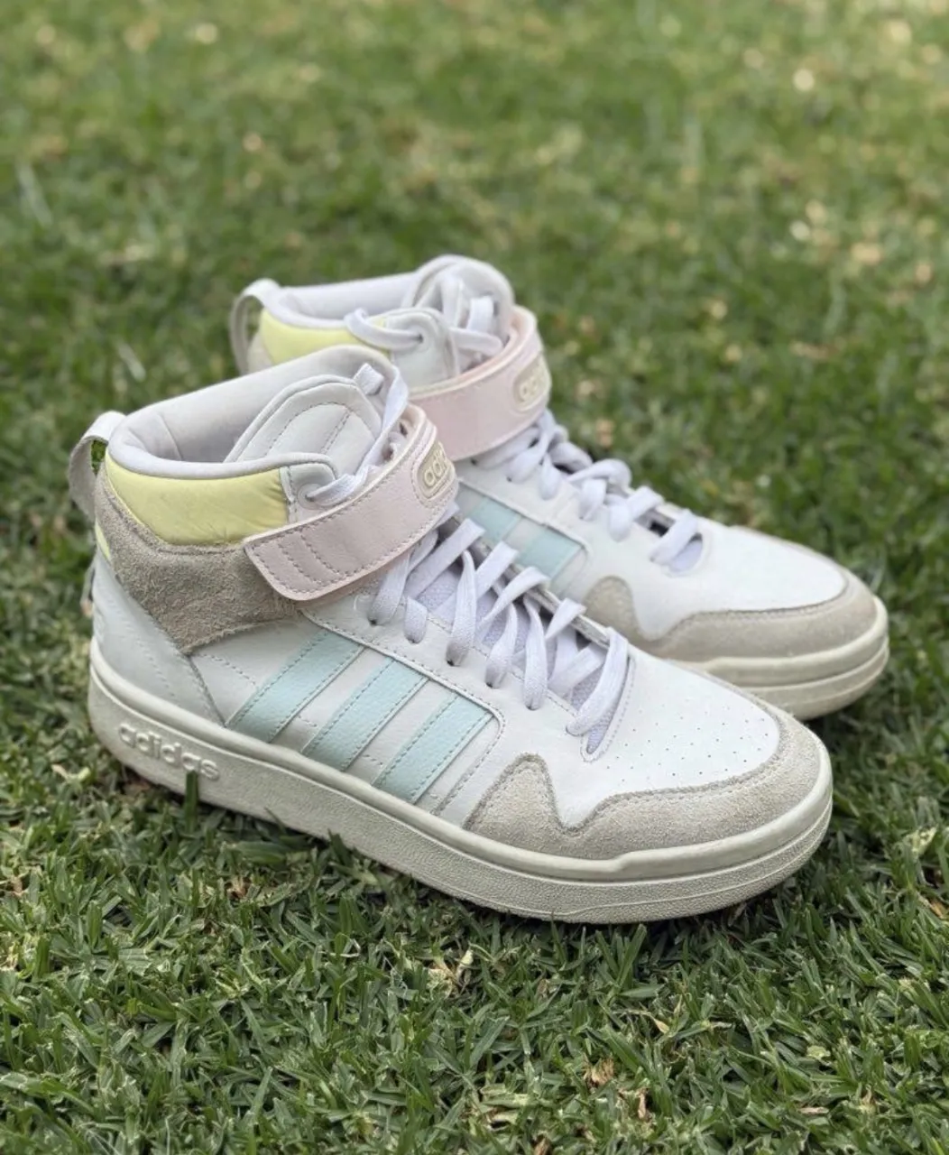 

adidas post move mid top
talle 38

us 8

uk 61/2

fr 40

25 centímetros

es para un 38 o 37,5 argentina