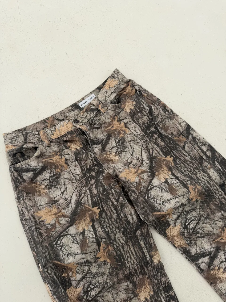 Jean Bershka - Vista 3