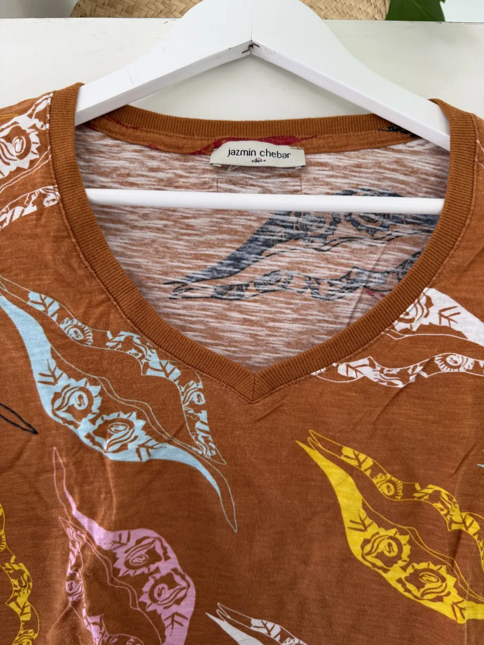 Remera Jazmín Chebar - Vista 2