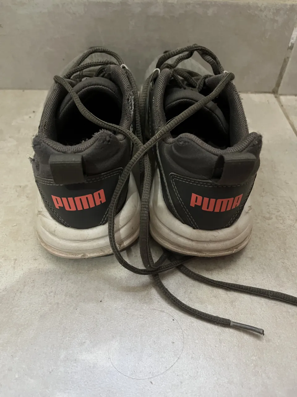 Zapatillas Puma - Vista 3