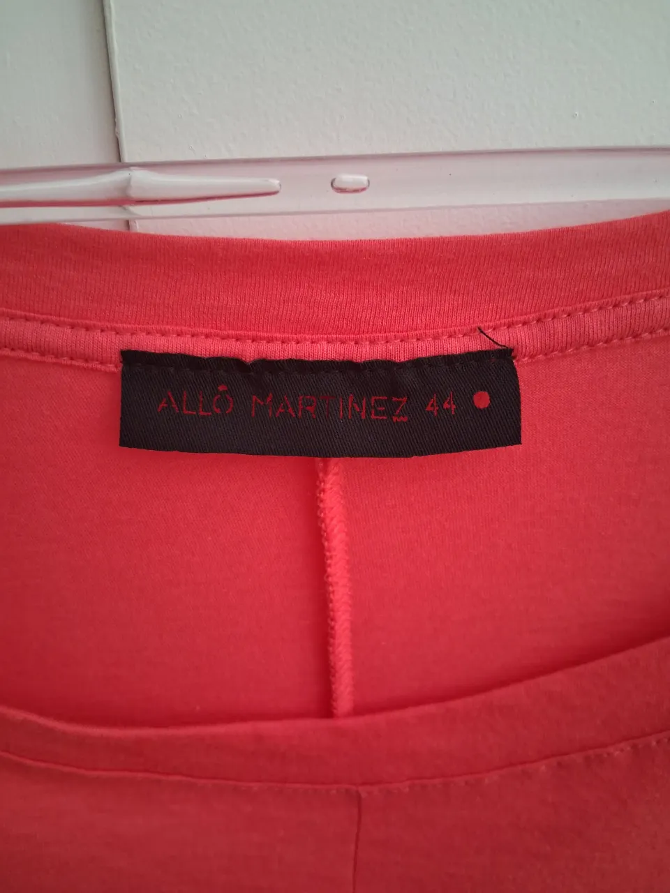 Remera Allô Martínez - Vista 2