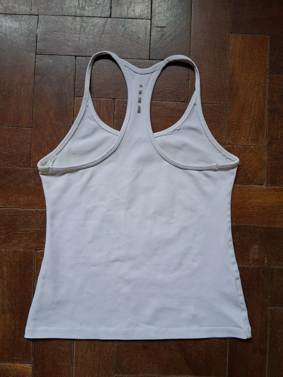 Musculosa Admit One - Vista 2