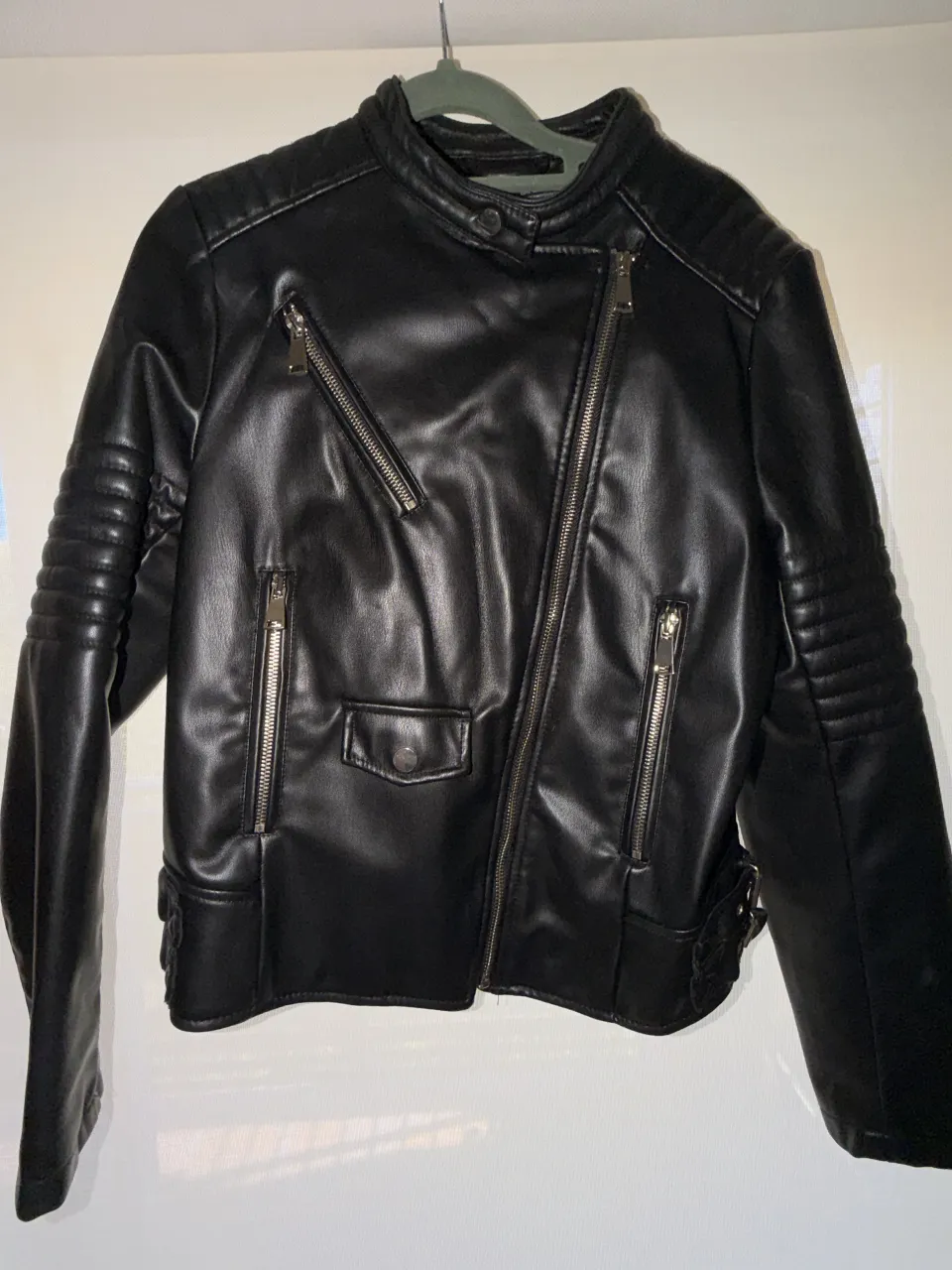 Campera Zara - Vista 3