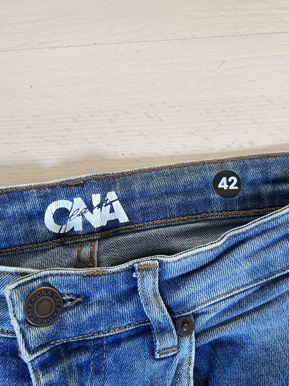 Jean Ona Saez - Vista 2