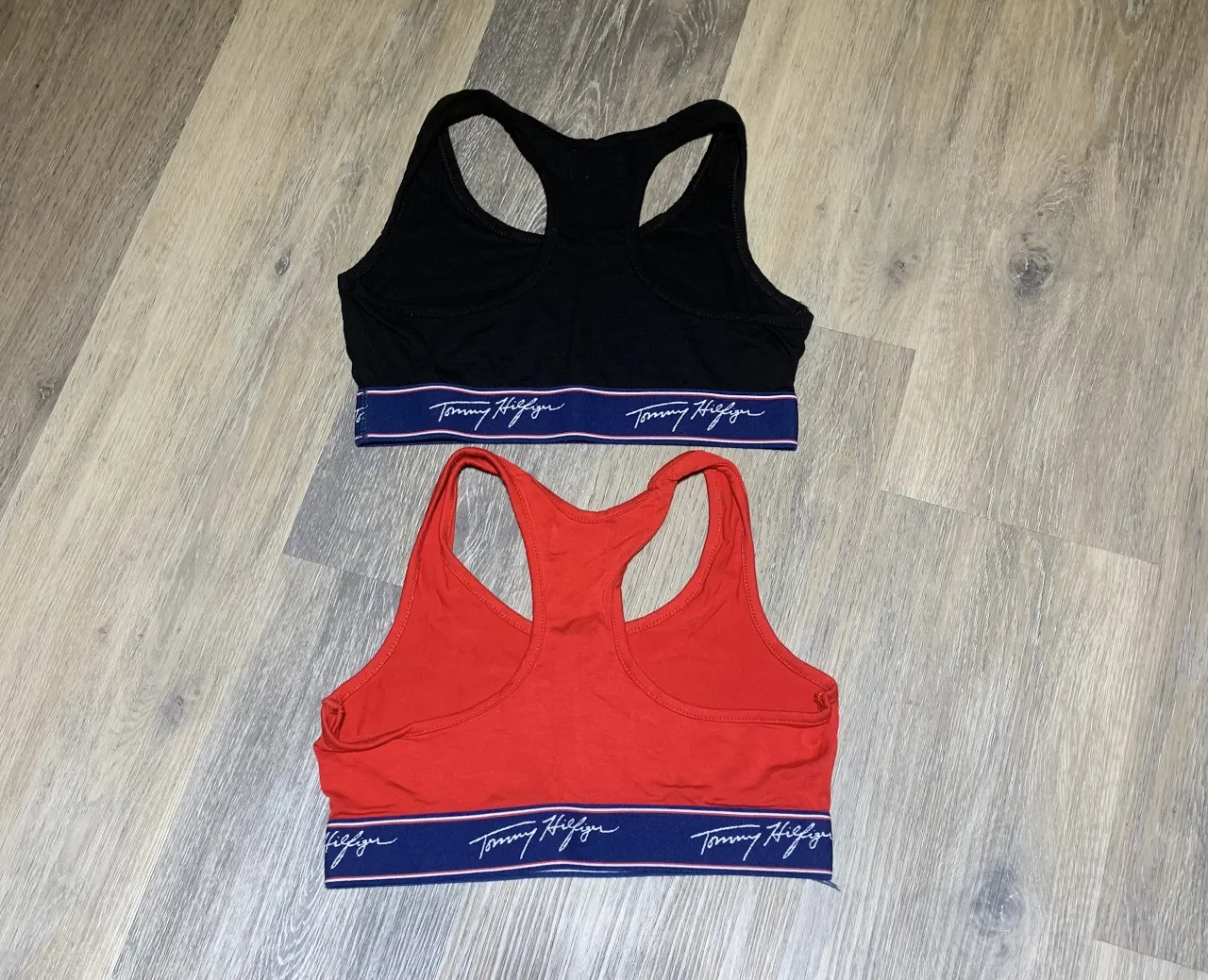 Corpiño deportivo Tommy Hilfiger