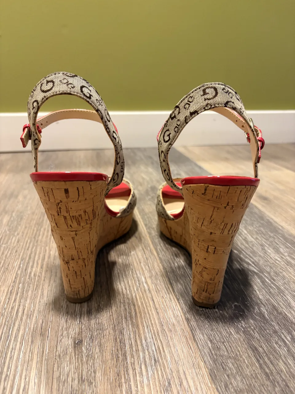 Sandalias GUESS - Vista 3